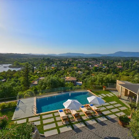 Caesar * Ágios Ioánnis