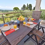 Caesar Villa *