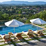 Caesar Villa *