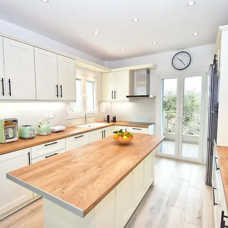 Caesar Ágios Ioánnis