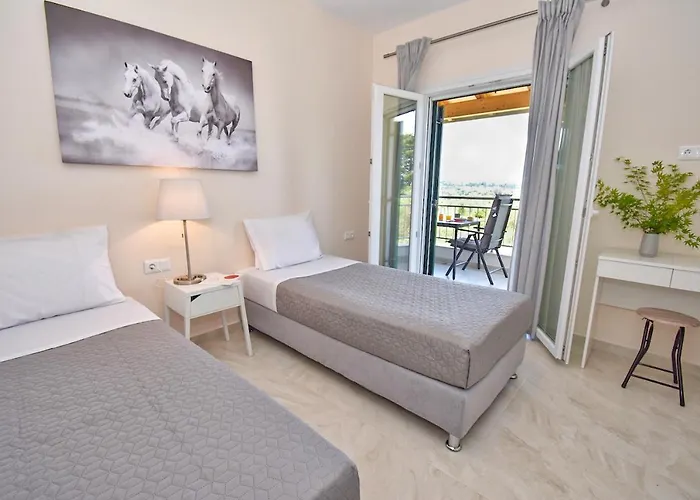 Caesar Villa *